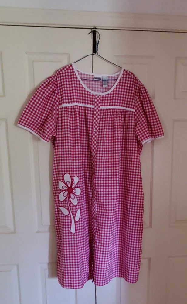 New Women's House-Dresses / Robes