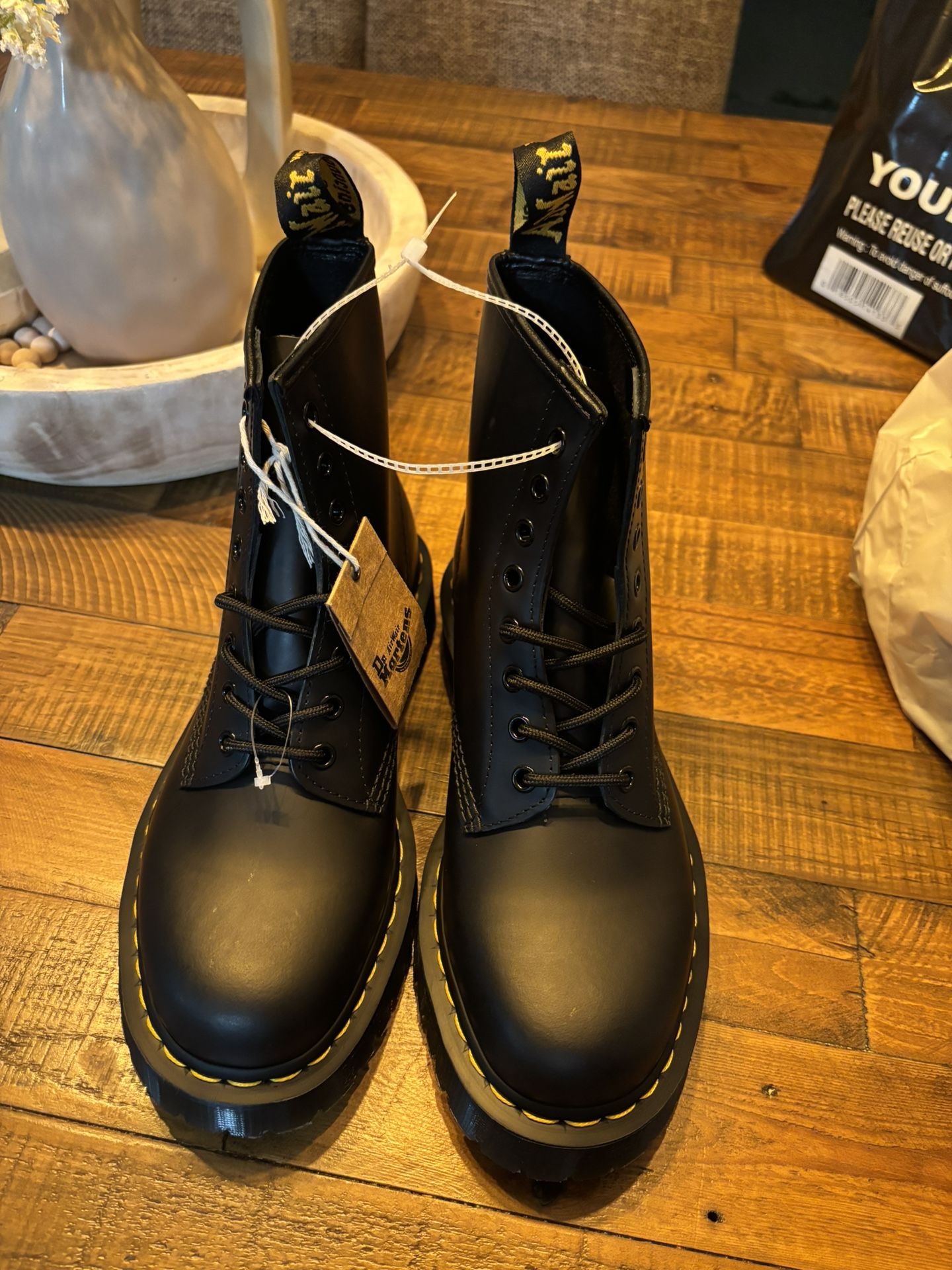 Brand New Dr. Martin 1460 SLIP RESISTANT