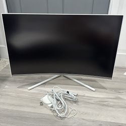 Samsung 4k 32” Curved Monitor