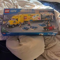 LEGO CITY