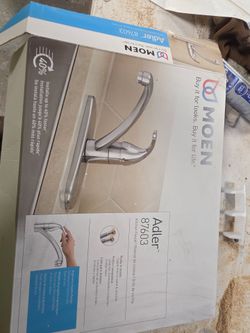 Single Handle Kitchen Faucet