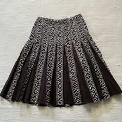 Ann Taylor Brown A-Line Embroidered Midi Lined Pleated Skirt Size 2P