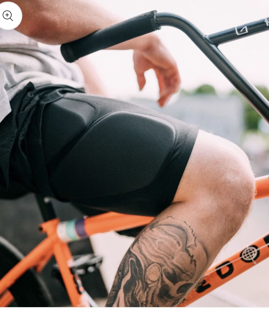 Bodyprox Protective Padded Shorts for Snowboard,Skate and Ski,3D Protection for Hip,Butt and Tailbone Small