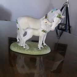 Prinston Gallery "Love's Devotion" Boxed With Cert Of Auth 