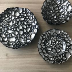 Never Used!!! Z Gallery Pebble Plate-ware Set