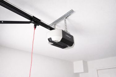 Fast Install $195 – Smart Chamberlain Opener $269 | Wi-Fi Belt Drive, 2 Remotes + Build In Camera