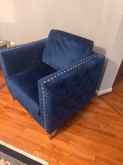 2 Accent chairs