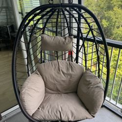 Hanging Egg Chair