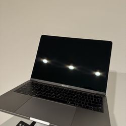 Macbook Pro 2017 13 inch 