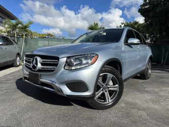 2017 Mercedes-Benz GLC 300
