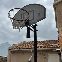  Basketball Hoop