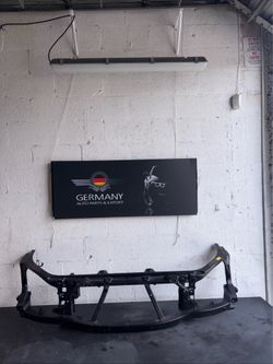 Land Rover sport 13-22 radiador support Oem