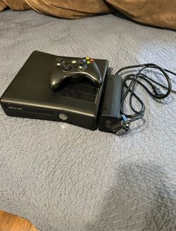 Xbox 360 Slim