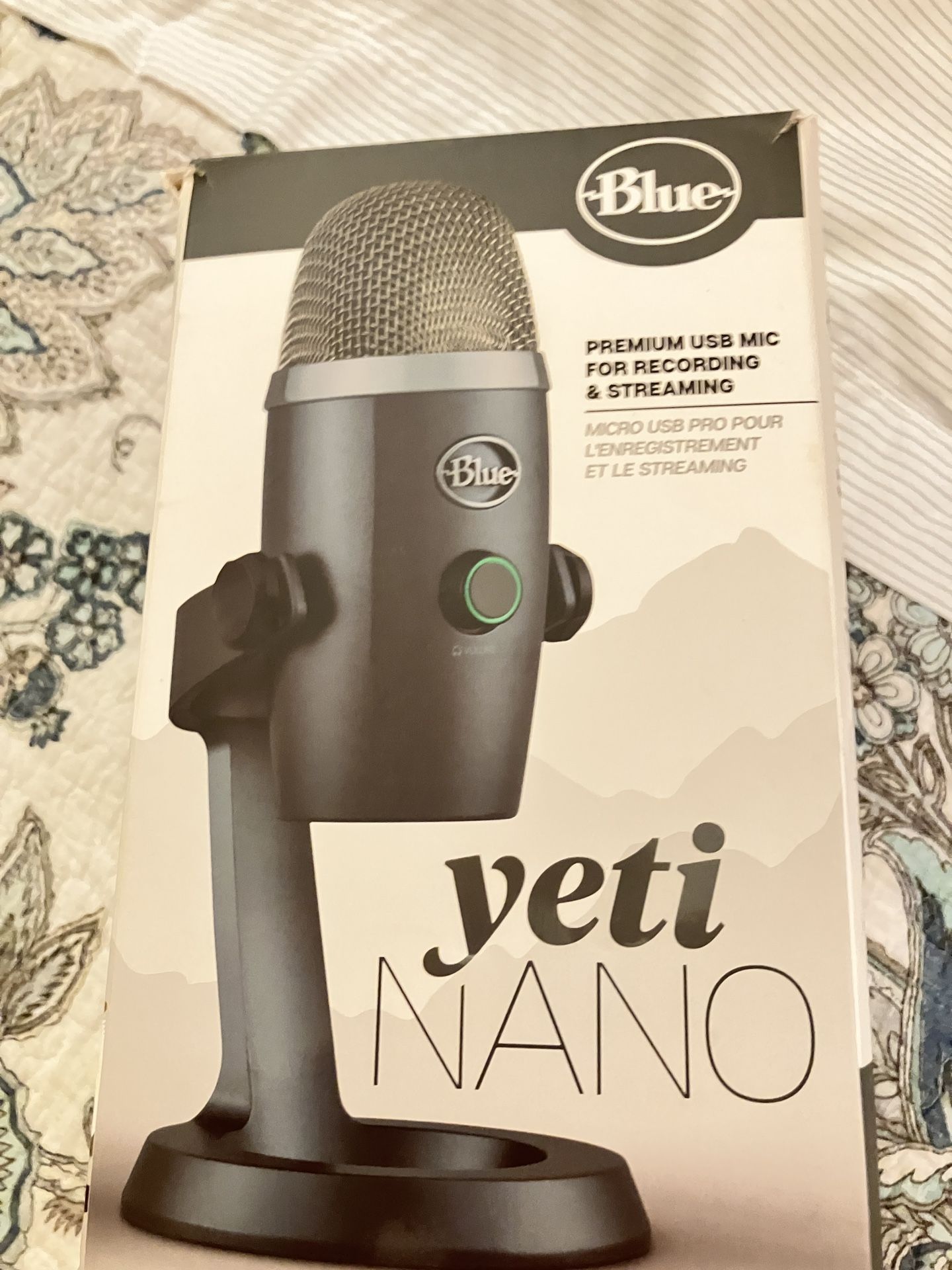 NEW! BLUE YETI NANO Premium USB Mic for Recording / Streaming