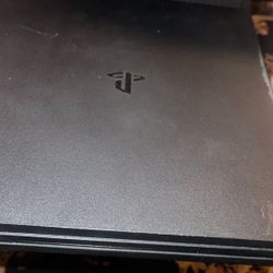PS4 Pro Works Great