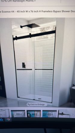 Bypass shower door in matte black