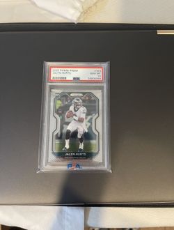 Philadelphia Eagles Jalen hurts prism rookie football card PSA 10, can be shipped