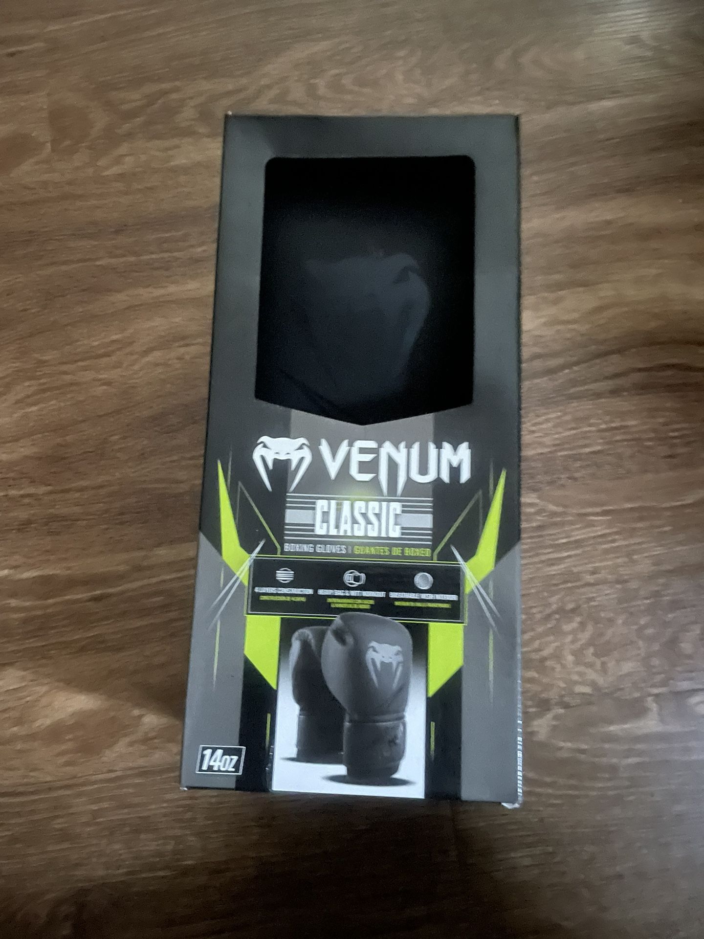 Venum Boxing Gloves , Brand New Condition 