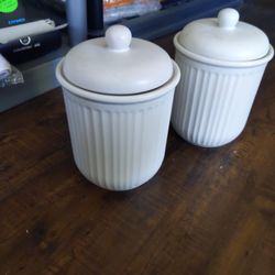 Threshold 46oz Canister