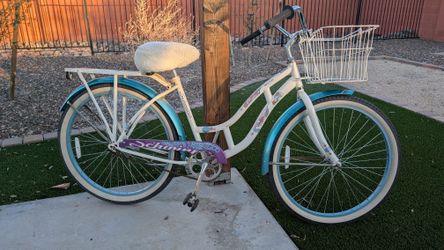 Beach cruiser, Schwinn del Mar 26-in tires, 18.5 in frame, 1-year-old
