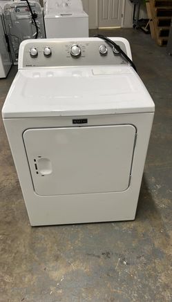 Maytag Electric Dryer – Auto Dry + Wrinkle Control, White