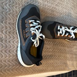 Steel Toe Work Shoe For Sale. 