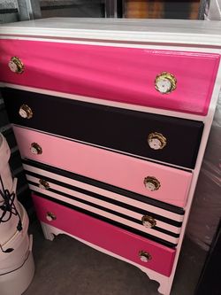 Antique Girly Dresser