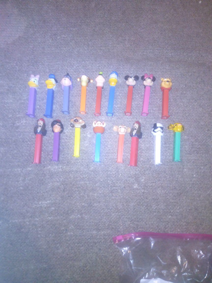 ...."17" Pez Containers....