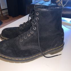 Dr. Martens Airwair W/ Bouncing Soles Boots