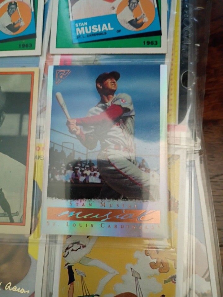 Baseball Cards: Stan Musial