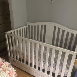 Baby Crib 