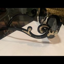 Prada Sunglasses (Authentic) New!