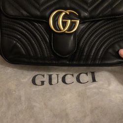 Purse Valentine’s Day gift