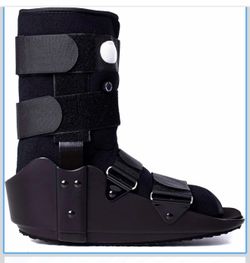 Walking Boot Fracture Boot for Broken Foot, Sprained Ankle-Medium
