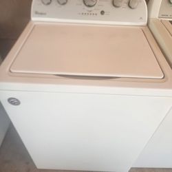 Lavadora Whirlpool disponible  tengo mas lavadoras para escoger $250