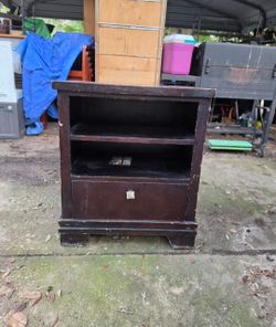 Wood night stand