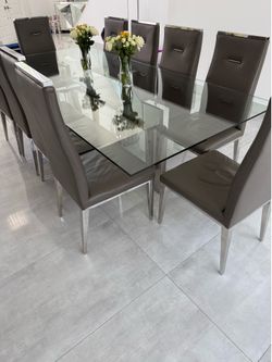 Dining table