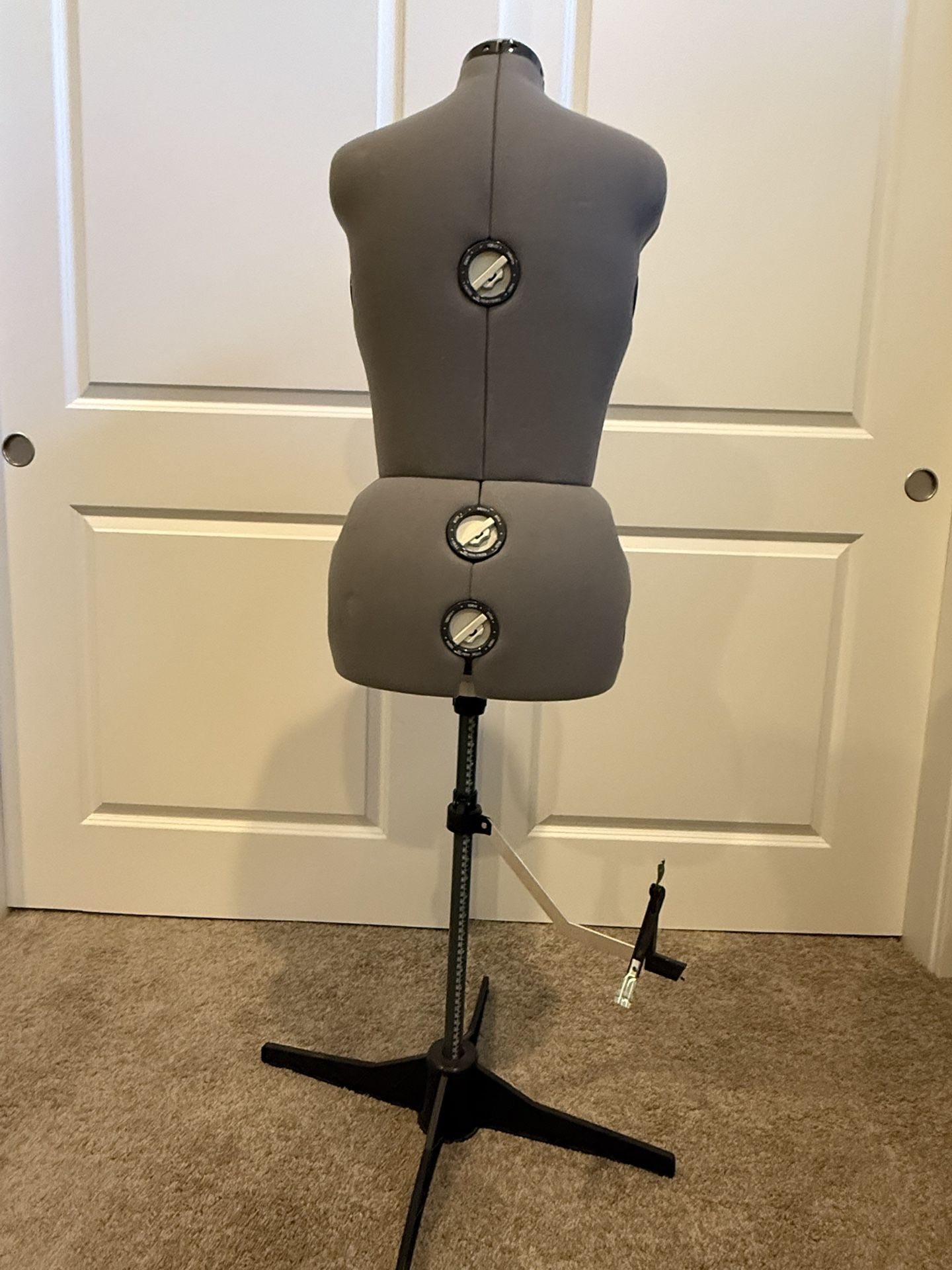 Singer 151 Mannequin Sewing Dress Form