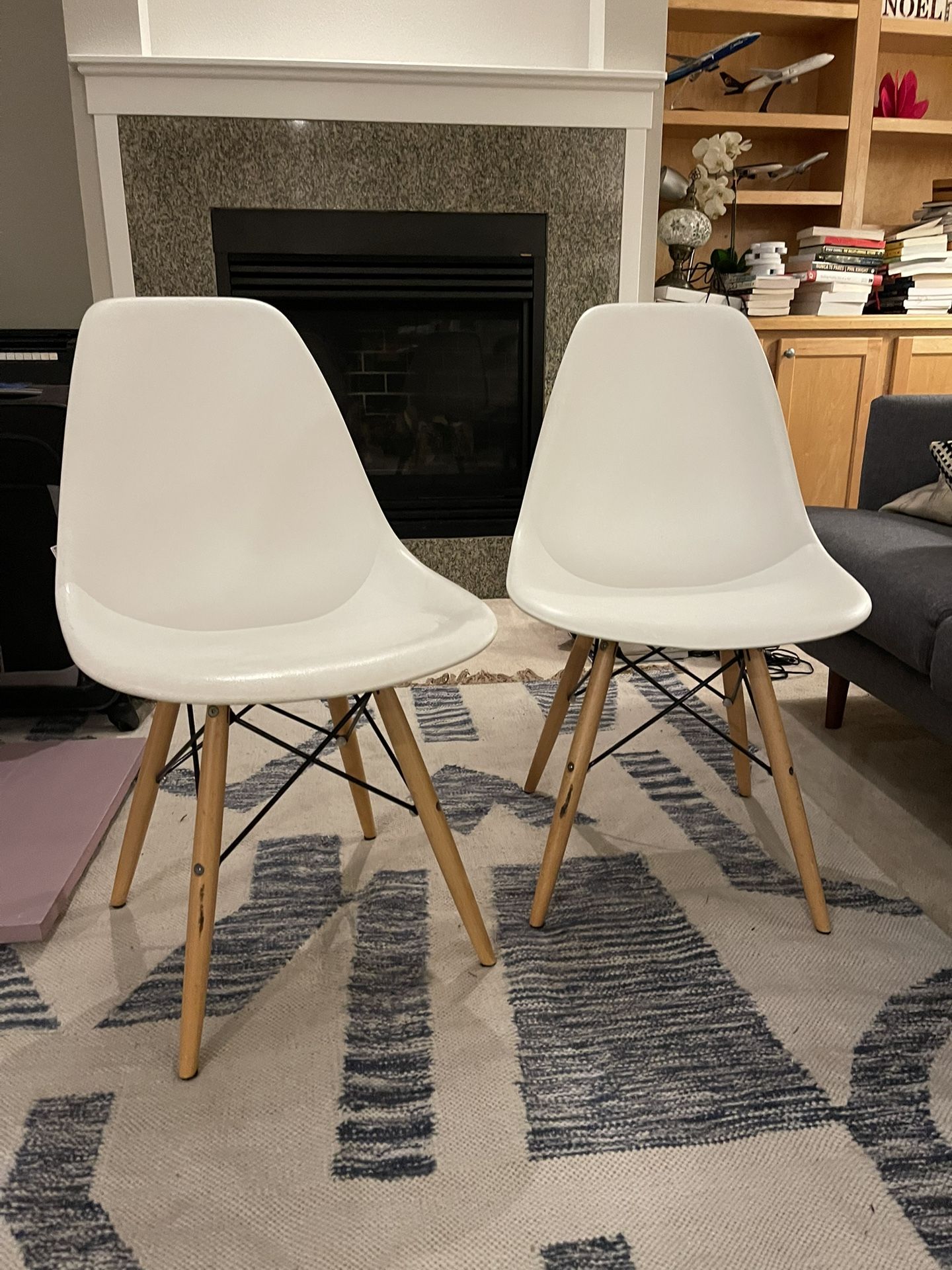 Set of Chairs-  Dining or Living Room 