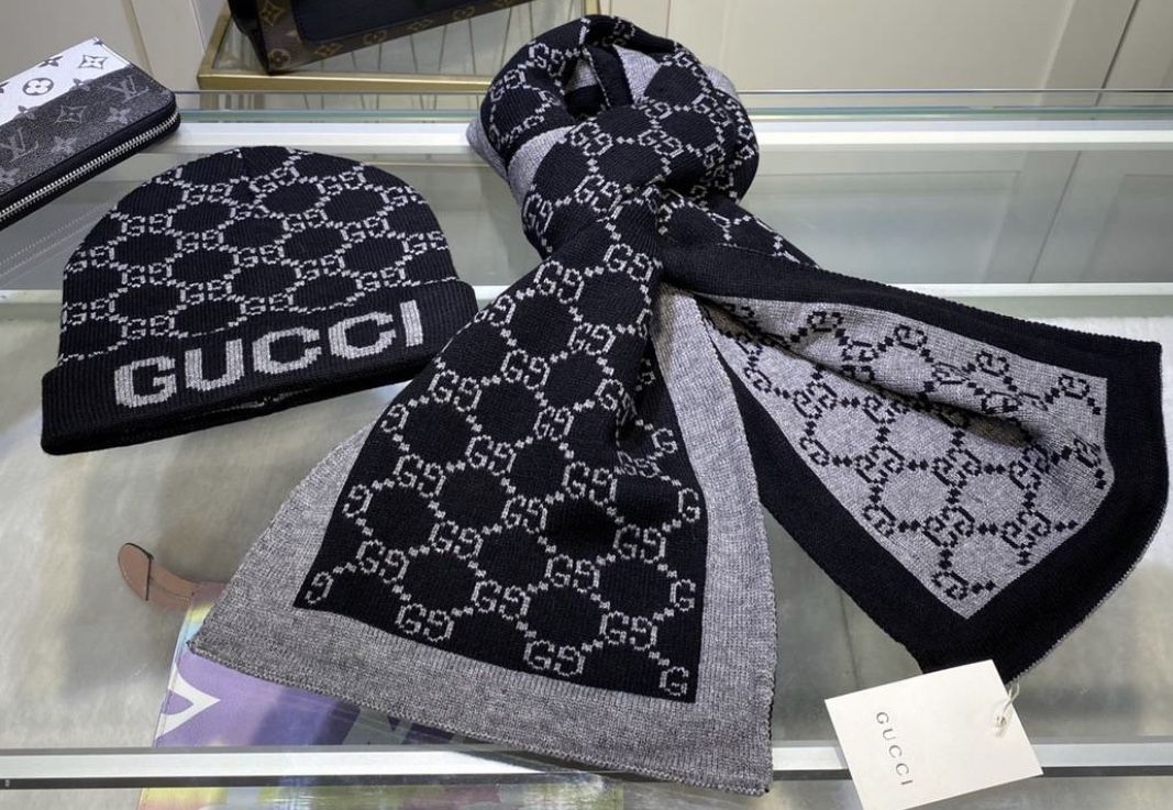 Gucci Hat And Scarf Set