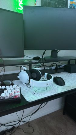 Razer BlackShark X v2 Wired Gaming Headset