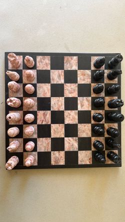 Pink and black marble chess set