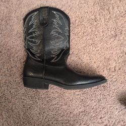 Kids Boots Size 4.5