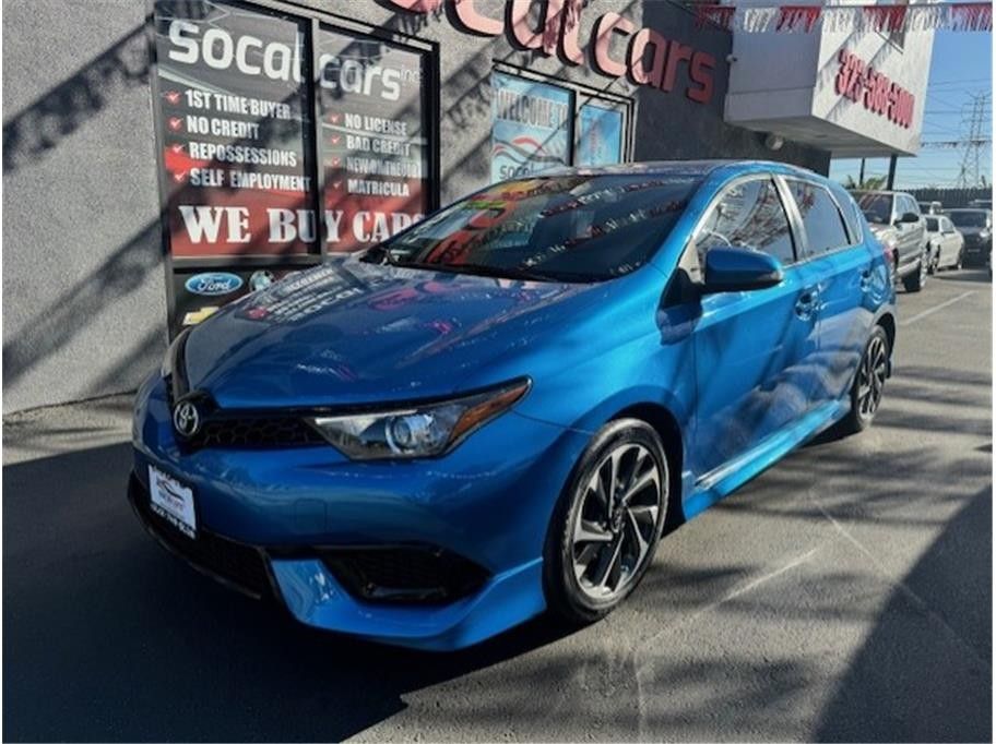 2017 Toyota Corolla IM Hatchback 4DR