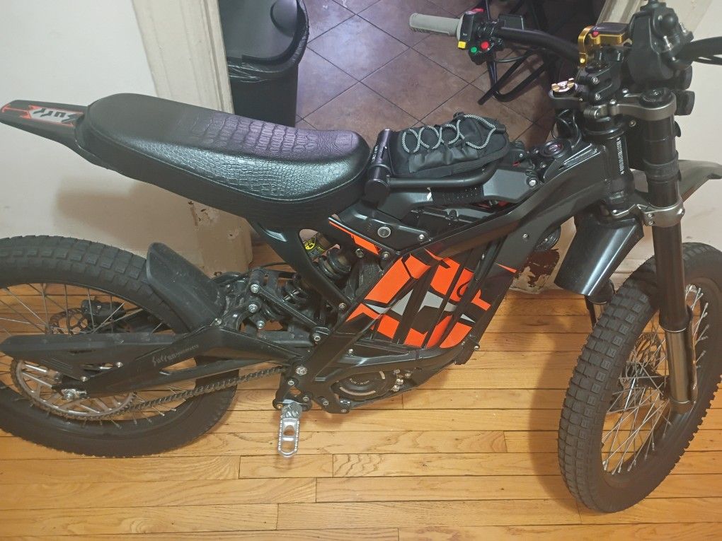 Surron Light Bee 2023