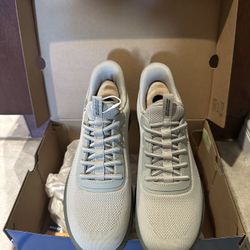 Skechers Women’s Slip-Ins Size 9