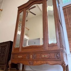 Antique Bedroom Set Full Bed And 3 Door Armoir