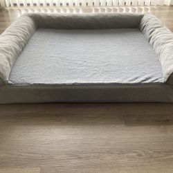 Large Orthopedic Dog Bed.  Brand New