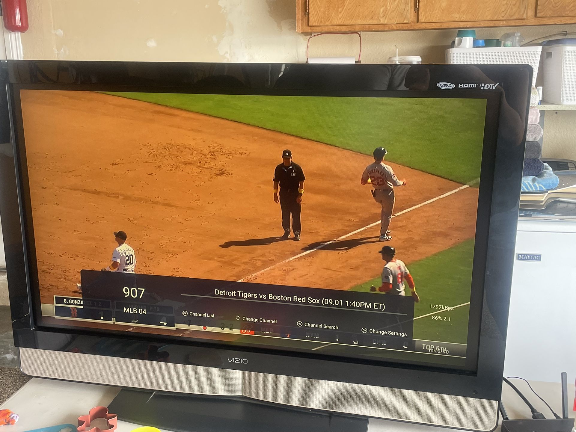 42 Inch Vizio TV