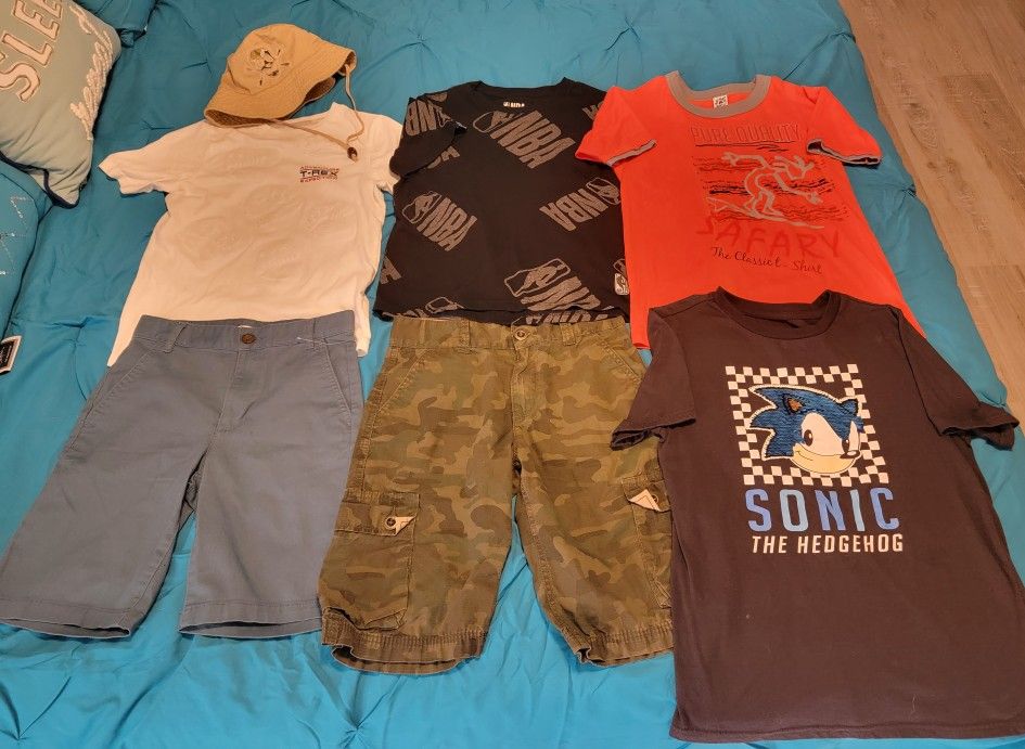 Boys CLOTHES Size ( 10-12)